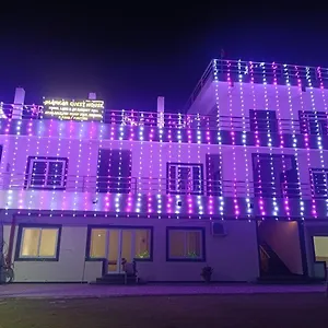 https://jhankar-banquet-and-lawn.hotels-varanasi.com